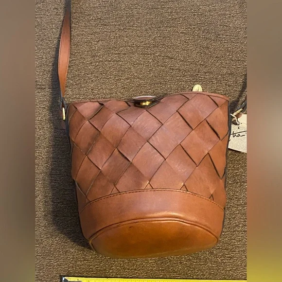 VNTG Etra Vegan Leather Woven purse bag chic boho hippy vibes - Picture 8 of 16